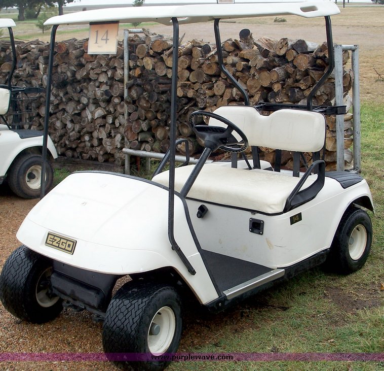 image for item 5277 EZ GO electric golf cart