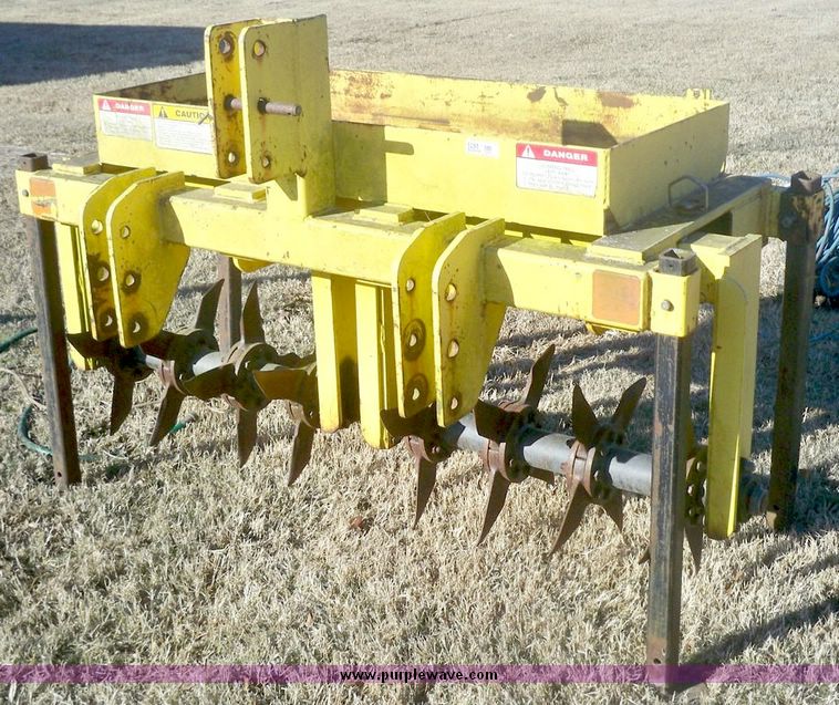 image for item 5281 AerWay turf airgator