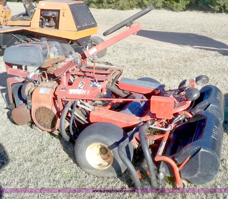 image for item 5290 Toro finishing mower