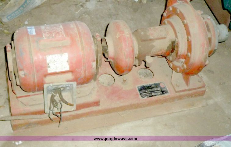 image for item 5299 Hydro Flow universal pump