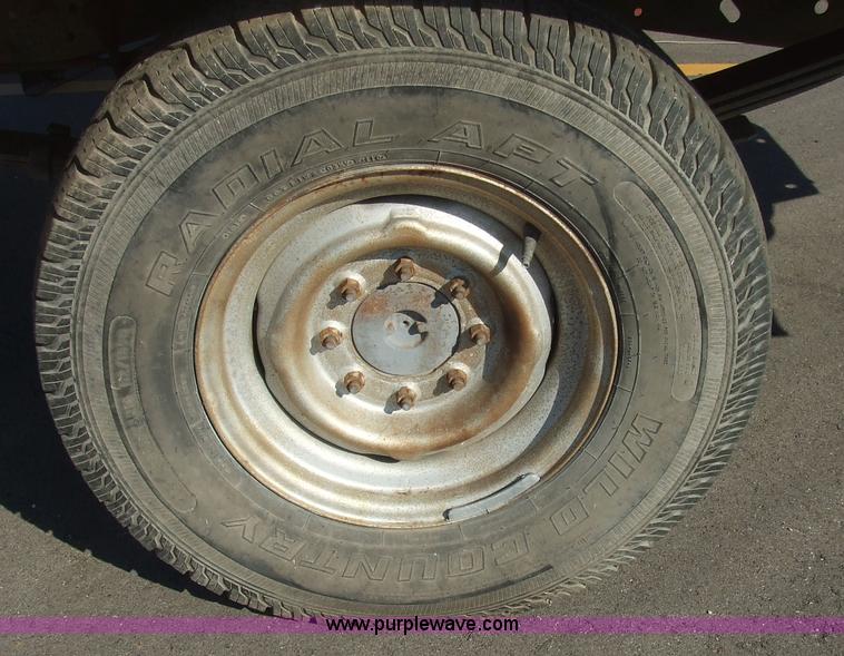 image for item 5840 3/4-ton utility trailer