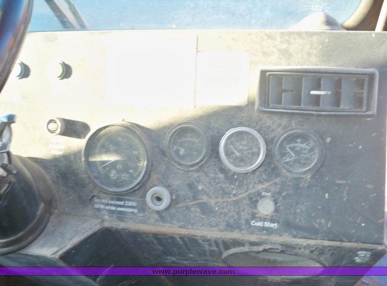 image for item 6001 1985 FMC street sweeper