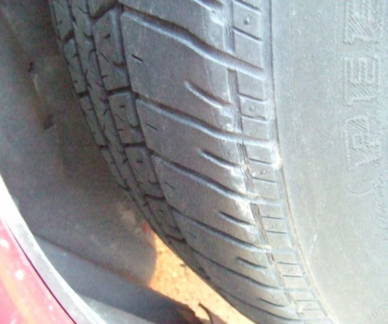 image for item 6539 1997 Pontiac Sunfire SE