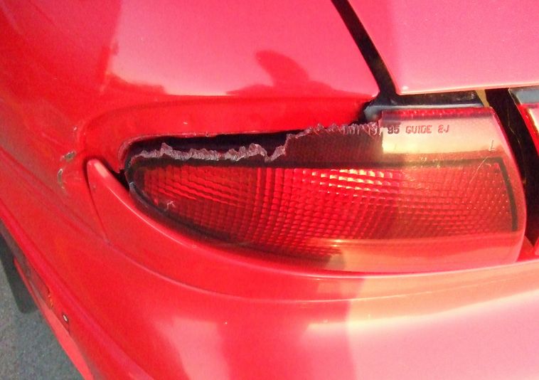 image for item 6539 1997 Pontiac Sunfire SE