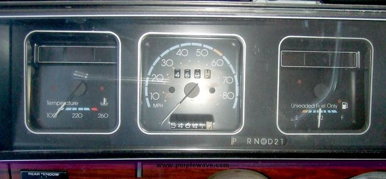 image for item 6572 1986 Chevrolet Caprice Classic station wagon