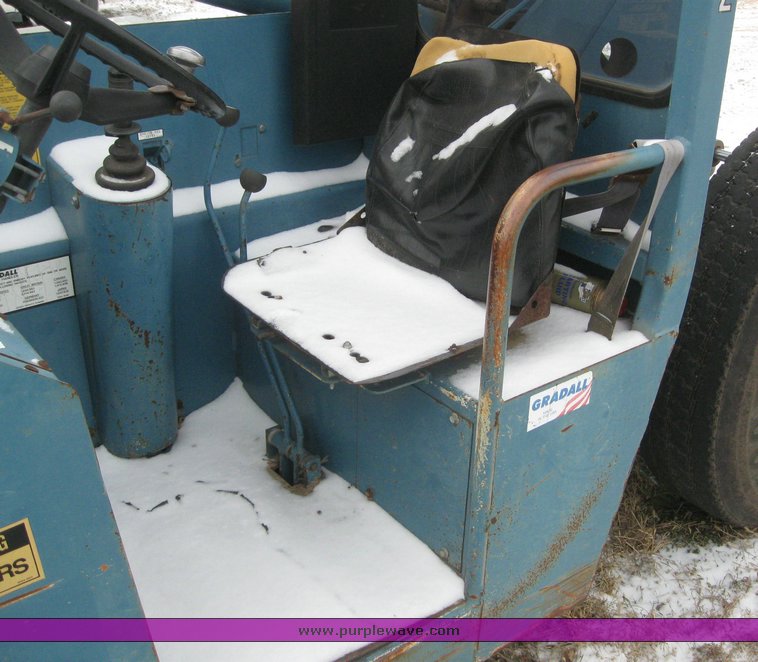 image for item 6621 1987 Gradall 522-25 telehandler