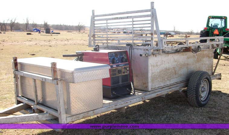 image for item 9002 Welding trailer