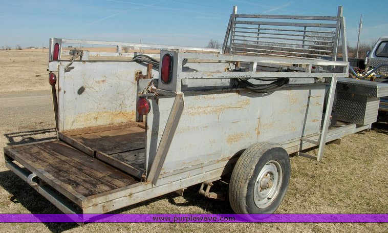 image for item 9002 Welding trailer