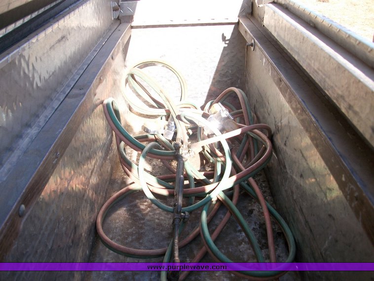 image for item 9002 Welding trailer