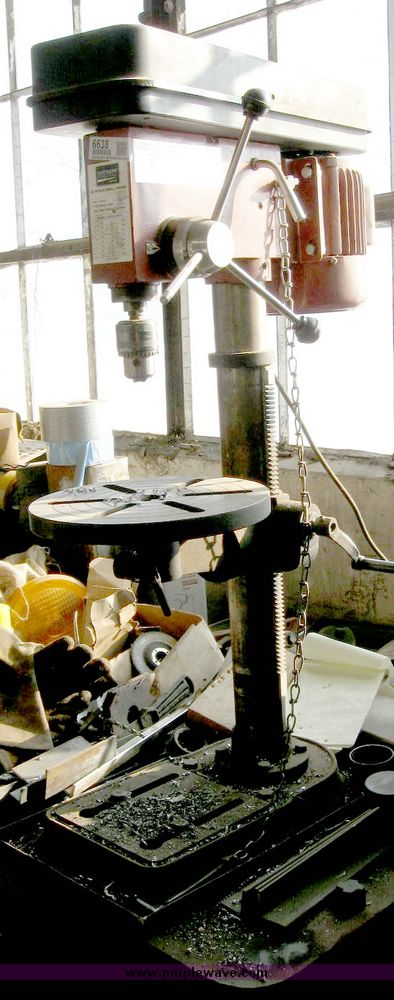 image for item 6638 Northern Industrial 16 speed drill press