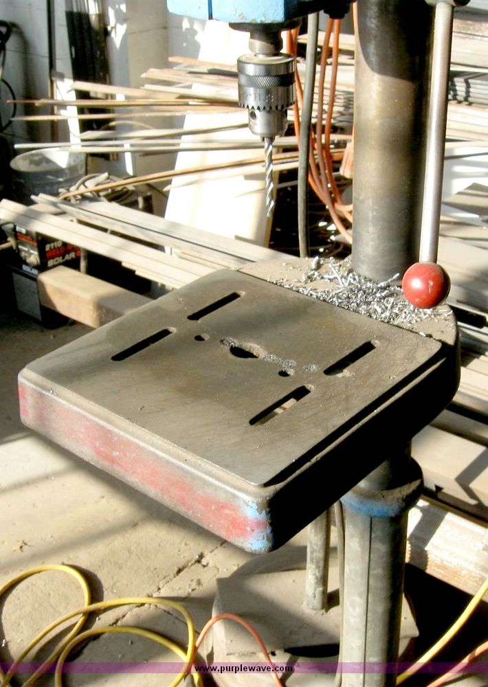 image for item 6639 Powermatic drill press