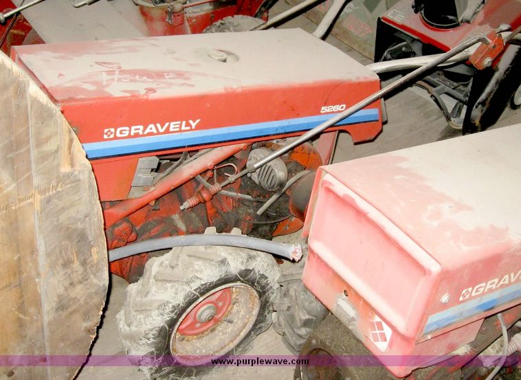image for item 6685 (4) Gravely 2-wheel lawn tractors