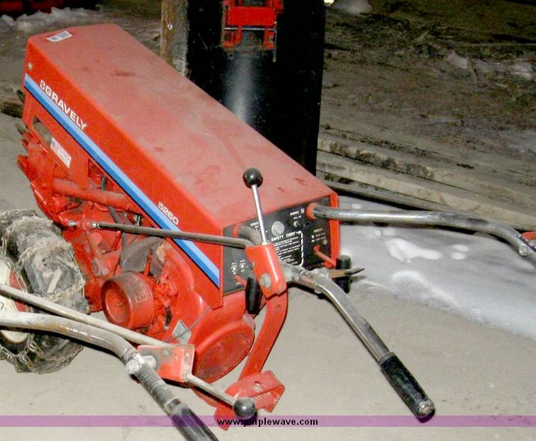 image for item 6686 (2) Gravely 5260 2-wheel lawn tractors