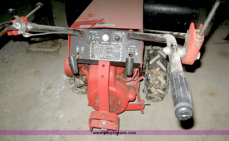 image for item 6695 (3) Gravely 5260 2-wheel lawn tractors