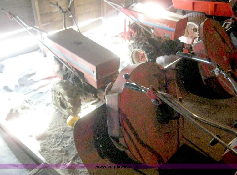 image for item 6696 (3) Gravely 5260 2-wheel lawn tractors