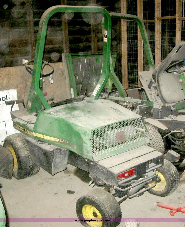 image for item 6700 (2) John Deere F932