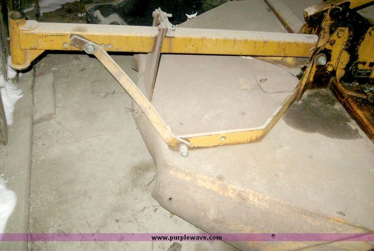 Woods R105-2 5' brush mower in Des Moines, IA | Item 6703 sold | Purple ...