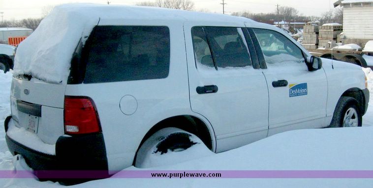 image for item 6705 2003 Ford Explorer XLS Sport