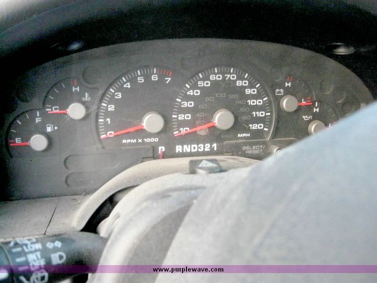 image for item 6705 2003 Ford Explorer XLS Sport