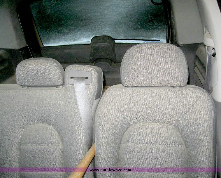 image for item 6705 2003 Ford Explorer XLS Sport