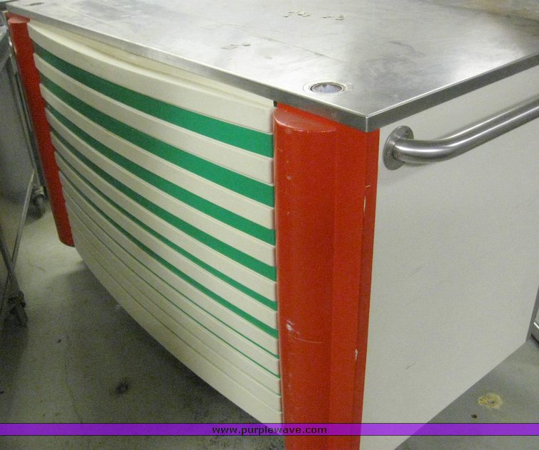 image for item 6711 Server table