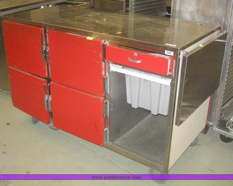 image for item 6712 Server table