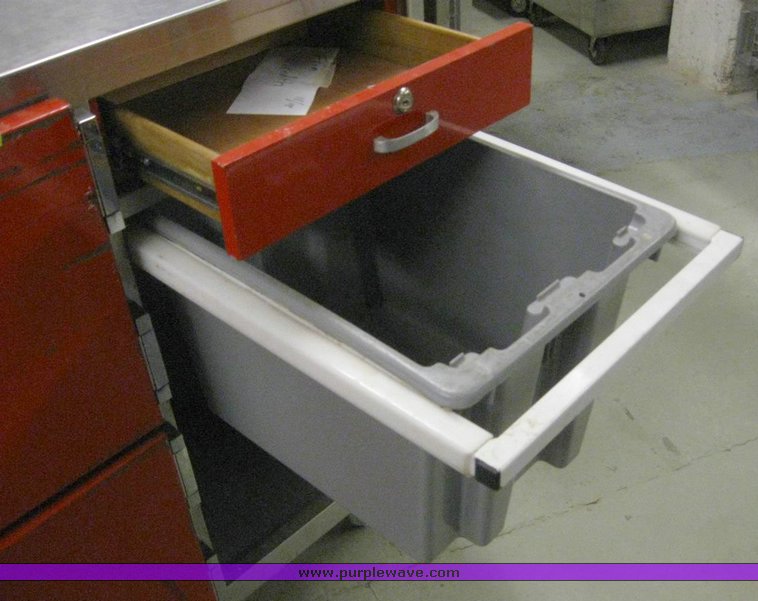 image for item 6712 Server table