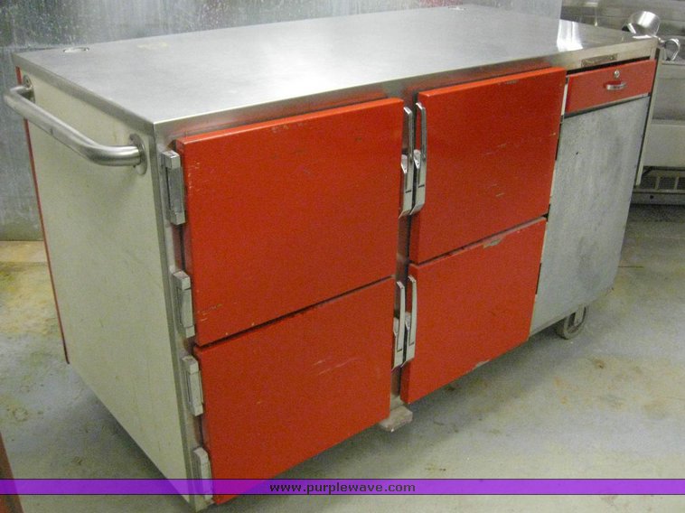 image for item 6713 Server table