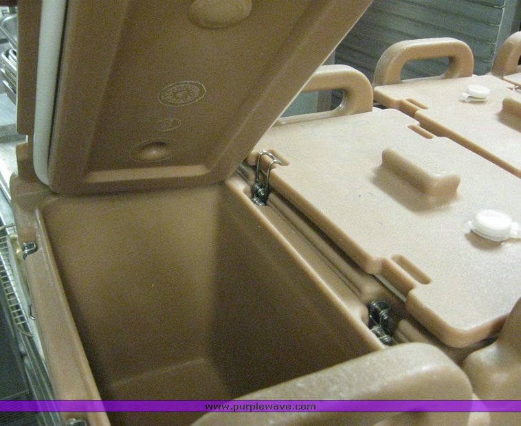 image for item 6714 (9) Cambro's