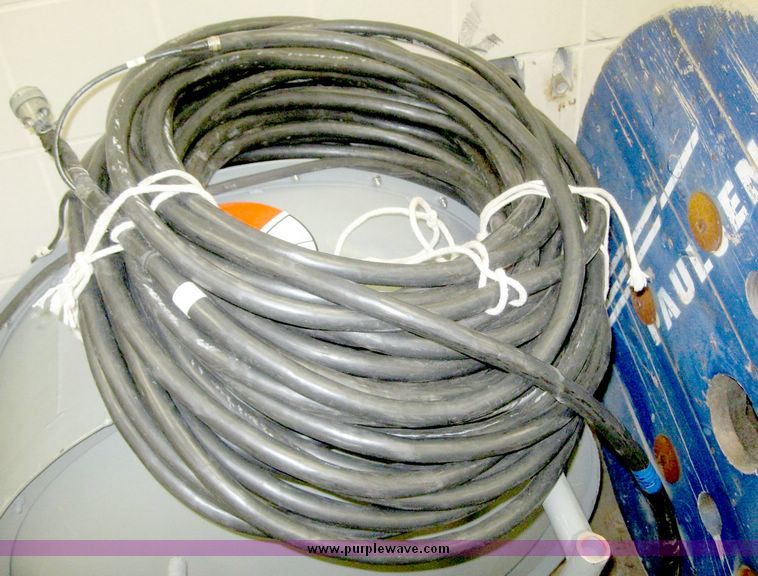 image for item 6734 *Microwave Networks 18-GHz DS3 K-Series radio