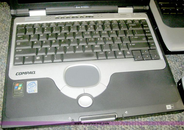 image for item 6754 (2) Compaq NX9010 laptops