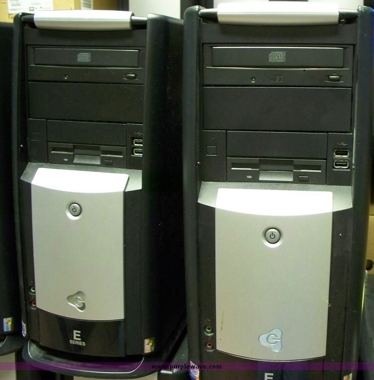 image for item 9000 (10) Gateway E4100 computer towers