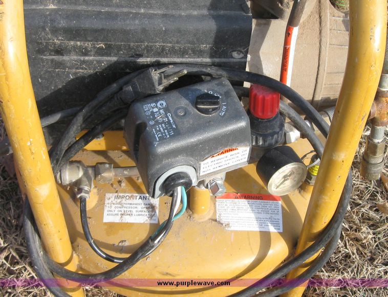 image for item 3150 (2) air compressors