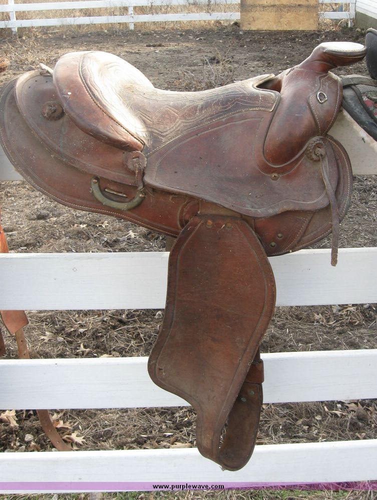 image for item 3152 (3) Saddles