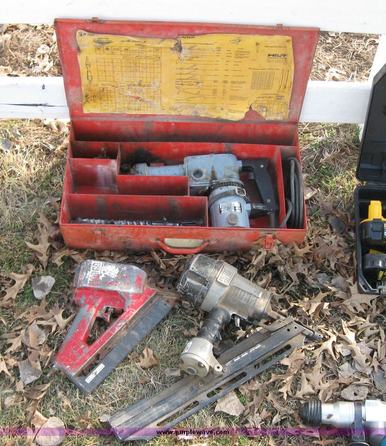 image for item 3153 Assorted power tools for parts
