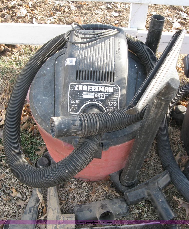 image for item 3154 (2) shop vacuums