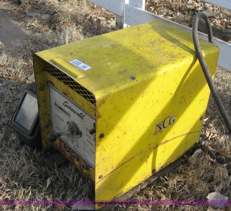 image for item 3155 Surewell arc welder with leads