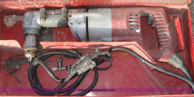 image for item 3156 Assorted tools