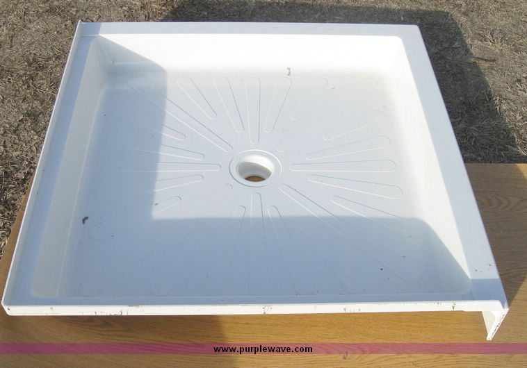 image for item 3157 Mustee Duabase shower floor
