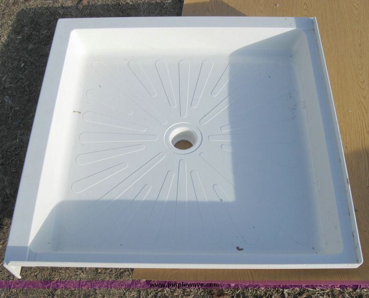 image for item 3157 Mustee Duabase shower floor