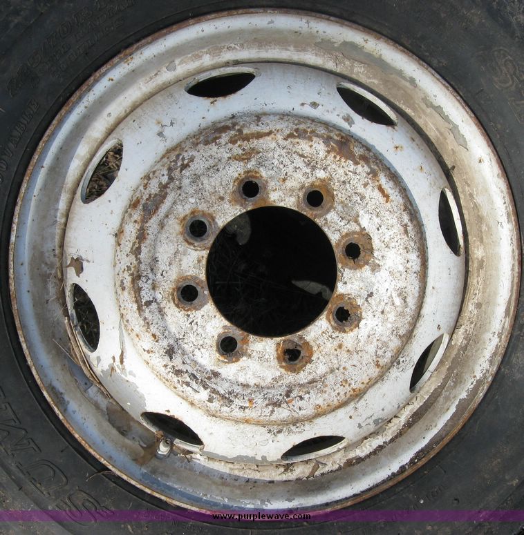 image for item 3163 (2) tires with wheels