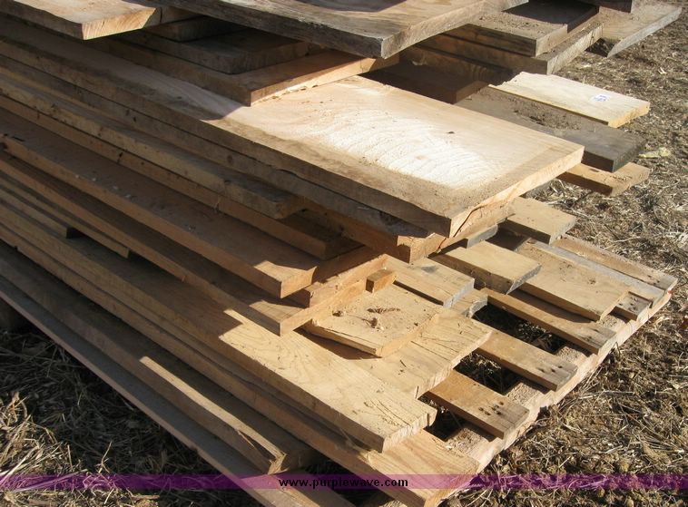 image for item 3167 Assorted cuts of rough cut lumber