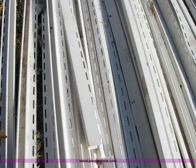 image for item 3168 Assortment of vinyl siding