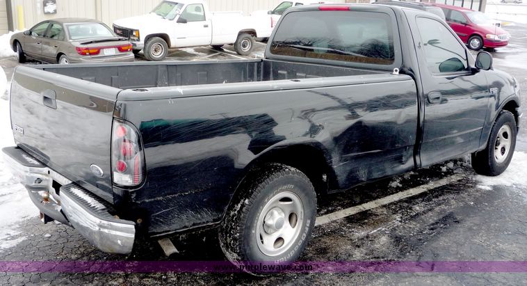 image for item 3989 1999 Ford F-150 pickup