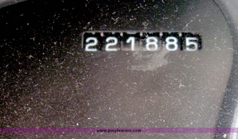 image for item 3990 1997 Chevrolet Venture mini van