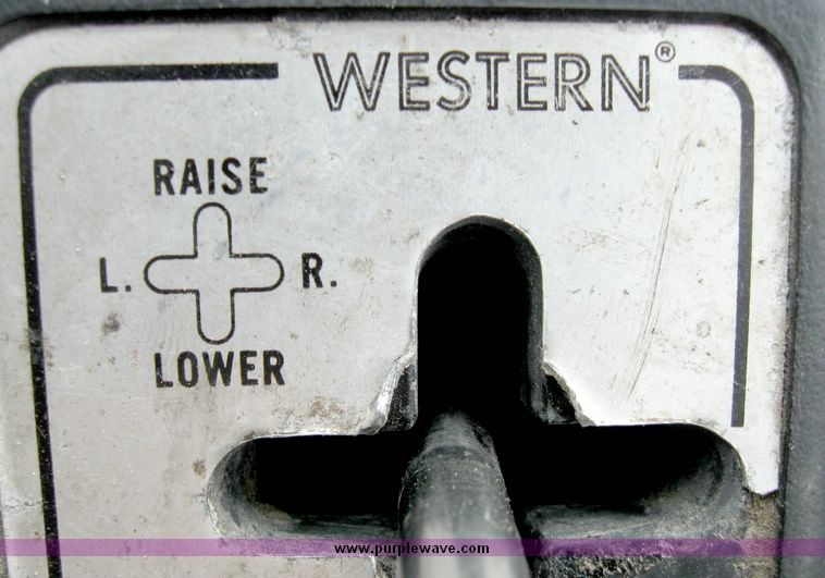 image for item 5270 1987 Ford F-350 dual wheel pickup with flatbed