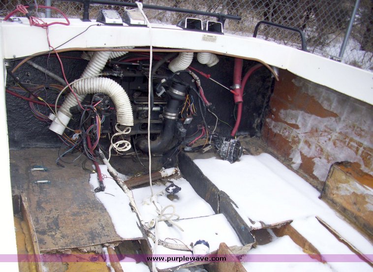 image for item 5329 Renken 16' open bow boat