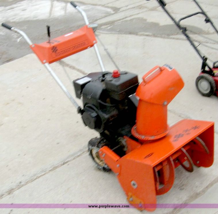 image for item 3751 MTD Snow Flite snow blower