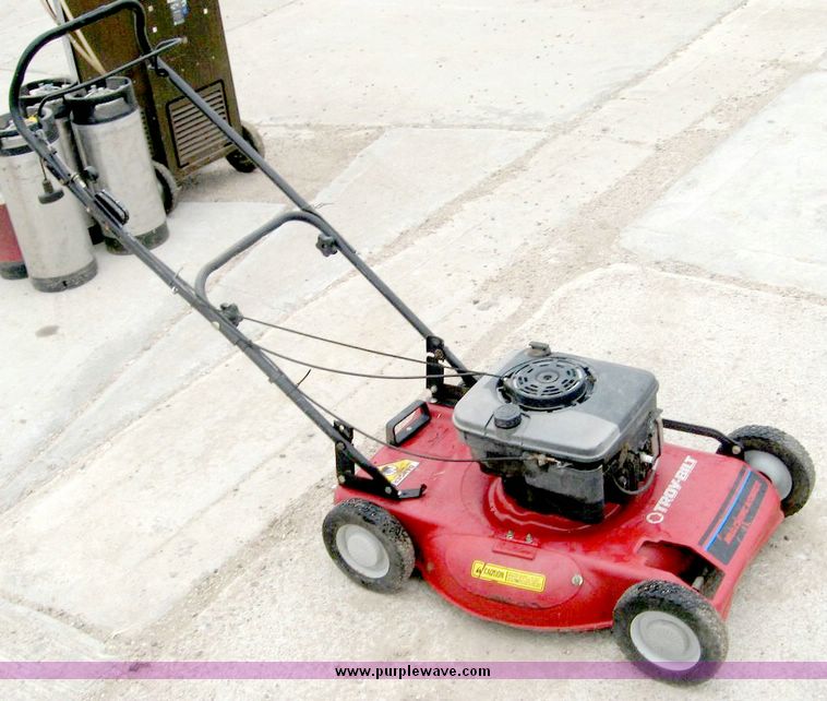 image for item 3752 Troy Built push mower