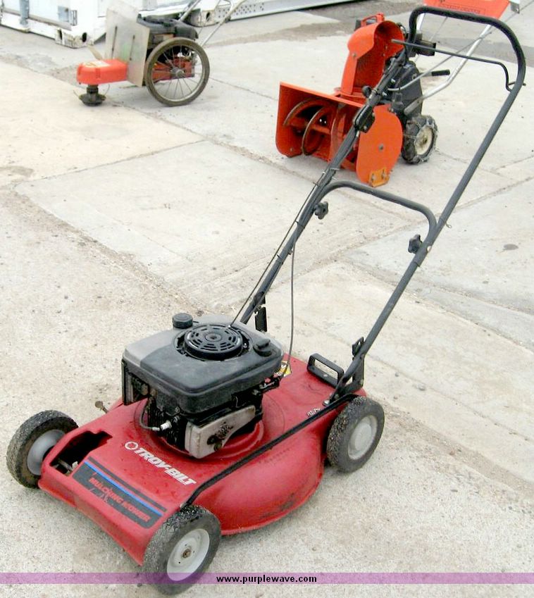 image for item 3752 Troy Built push mower